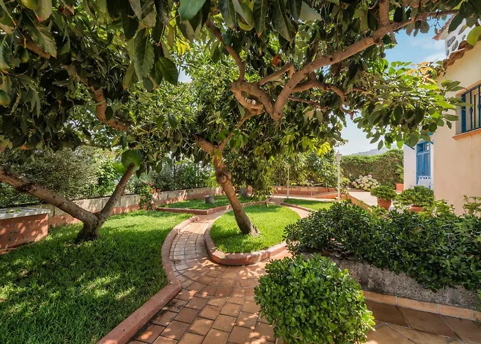 La Hacienda Grande *